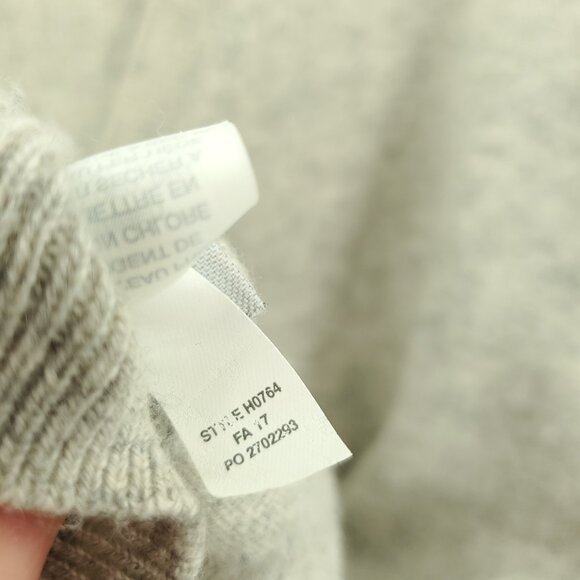 J. Crew Cashmere Boyfriend V-neck Relaxed Fit Sweater M Heather Beige/Grey - Picture 12 of 13